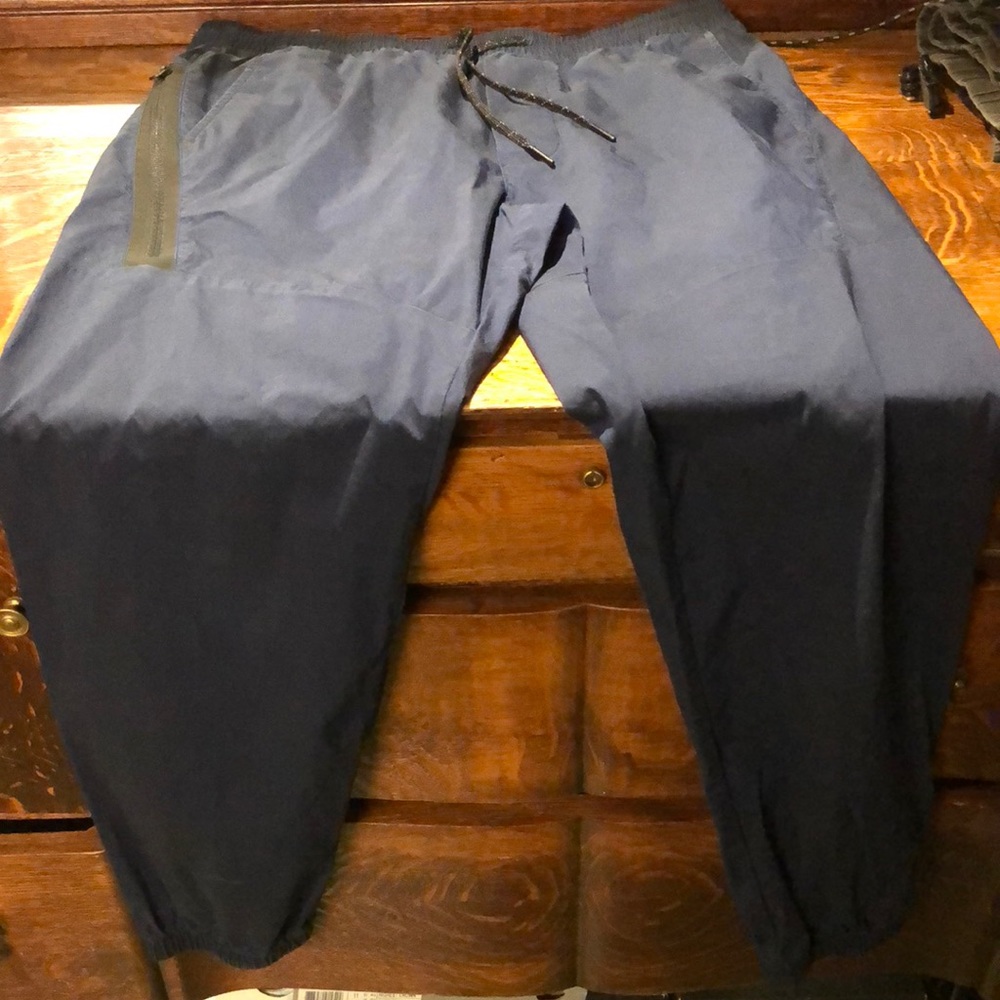 🔥American Eagle Active Wear Joggers🔥Mn Md Grey🔥